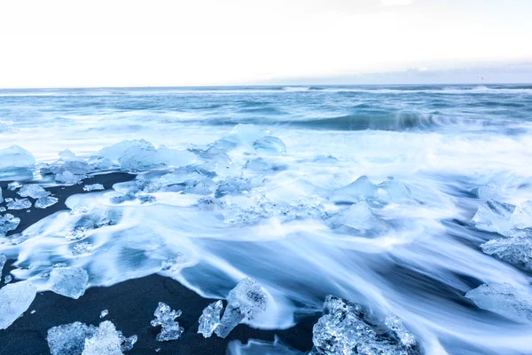 Pláž ledovce na Islandu — Stock fotografie