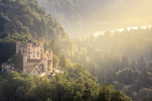 Hohenschwangau slott på Füssen — Stockfoto