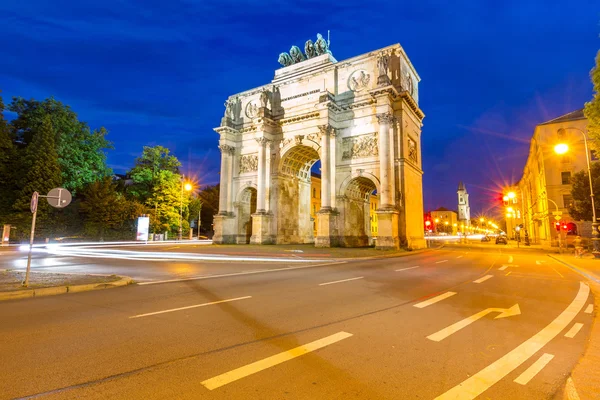 Victory Arch in Munich — Stock Photo, Image