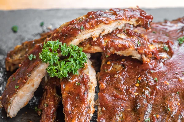 Costillas de cerdo asadas — Foto de Stock