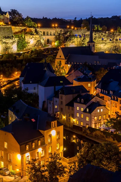 Luxemburg Stadt bei Nacht — Stockfoto