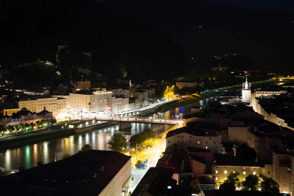 Salzburg město v noci — Stock fotografie