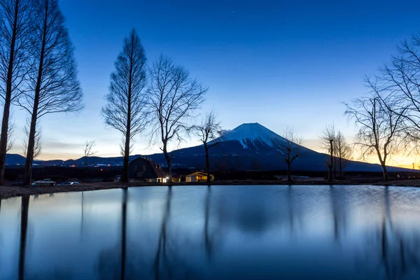 Sjön och berget Fuji — Stockfoto