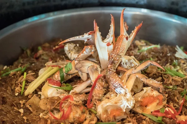 Caranguejos cozidos no vapor vermicelli — Fotografia de Stock