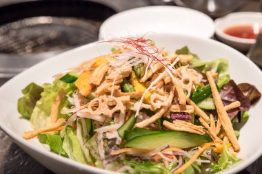 Karışık şefler salata