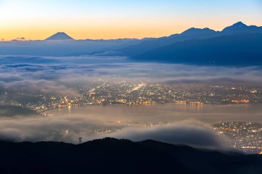 Fuji Dağı'nın gündoğumu