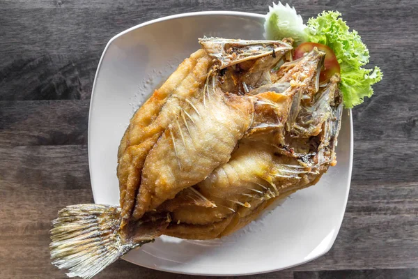 Deep fried sea bass fish — Stock Photo, Image