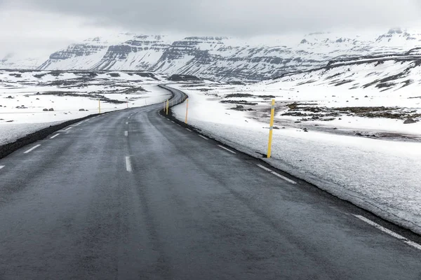 うち道路のストレッチ — ストック写真