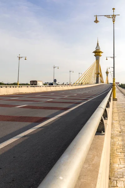Ponte Maha Chesadabodindranusorn — Fotografia de Stock