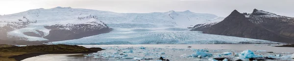 Fjallsarlon ledovcová laguna — Stock fotografie