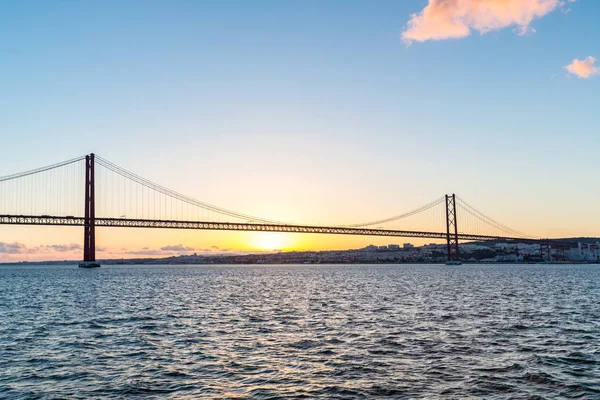 Lizbońskiej most o zmierzchu — Zdjęcie stockowe