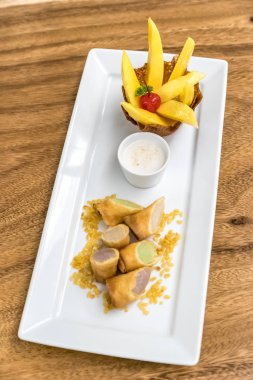 Mango yapışkan pirinç