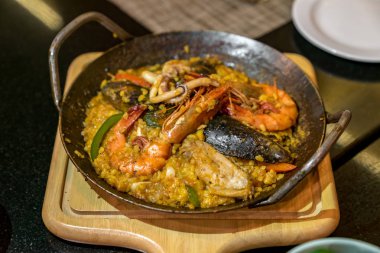 pirinç taze deniz ürünleri