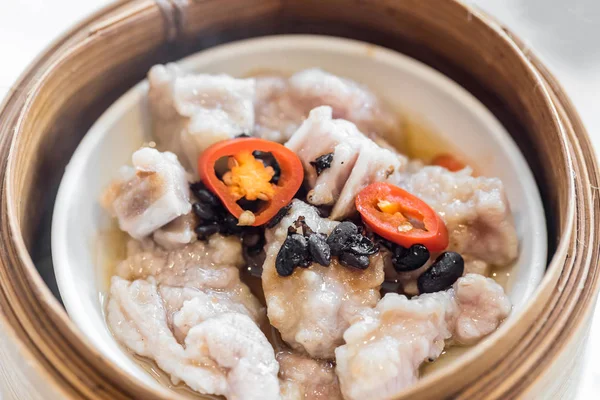 Китайский Дим Сам Черные Бобы Пару Свиные Ребрышки Китайская Кухня — стоковое фото