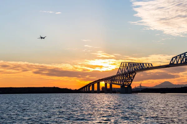 在日落时日本东京金门大桥 — 图库照片