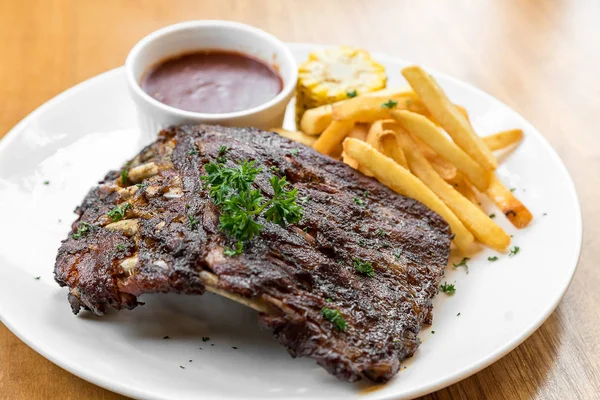 Grilled Barbecued Pork Baby Back Ribs Grilled Sweet Corn Fries — Stock Photo, Image