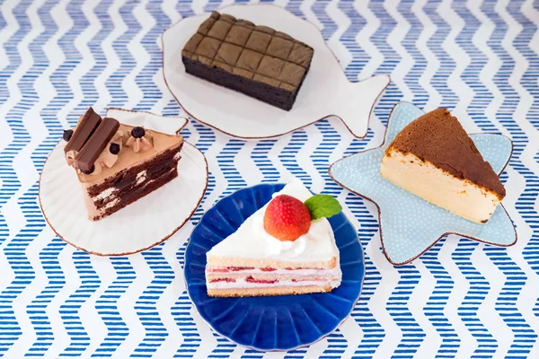 Sliced Cake Vareity Serve Plate — Stock Photo, Image