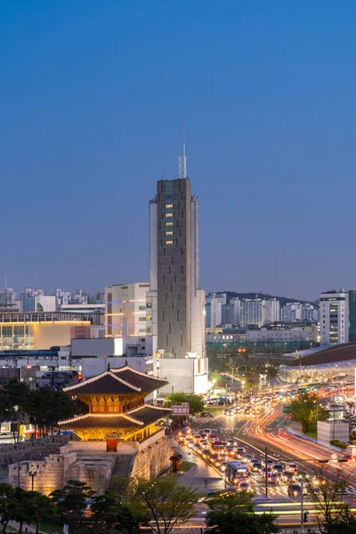 韩国首尔 Heunginjimun 东大门门城市景观 — 图库照片