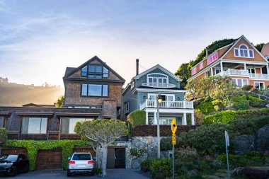 San Francisco için Sausalito Resort kasabasının güzel manzarası Kuzey Kaliforniya ABD Pasifik Okyanusunun batı kıyısı, San Francisco Birleşik Devletler Seyahat İstikameti Şehir Konsepti.