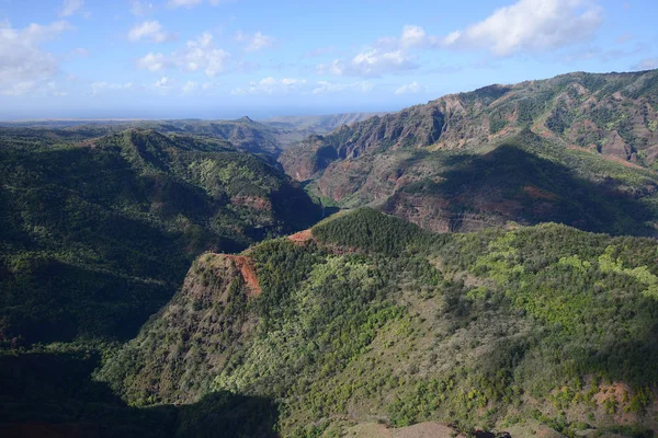 Flygfoto över waimea canyon — Stockfoto