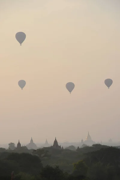 Παγόδα Και Θερμού Αέρα Μπαλόνι Bagan Μιανμάρ Πρωί — Φωτογραφία Αρχείου