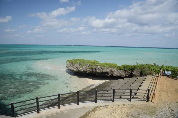 Miyakojima, Okinawa adasında Ikema çevre Beach