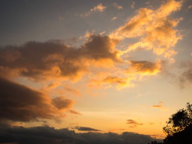 Mükemmel gün batımı gökyüzü arka plan