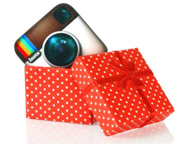 Mevcut kutusuna koymak Instagram logosu