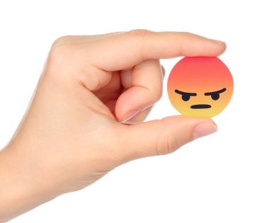 Facebook kızgın empatik Emoji reaksiyon el tutar