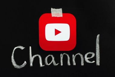Tahtaya yerleştirilir Youtube simgesi