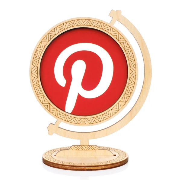 Pinterest KRUHOVÁ ikona do dřevěné koule — Stock fotografie