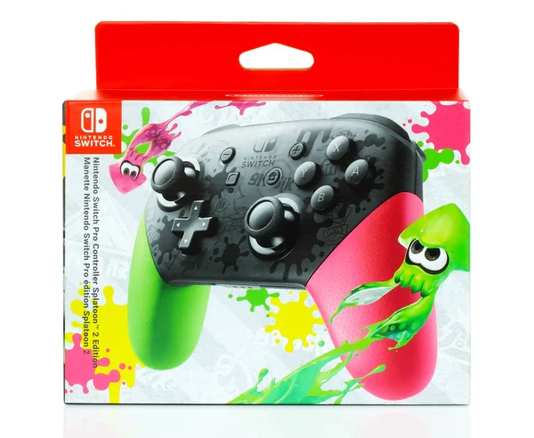 W polu Nintendo Switch Pro kontroler Splatoon 2 Edycja — Zdjęcie stockowe