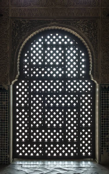 Islamiska ornament på väggen — Stockfoto