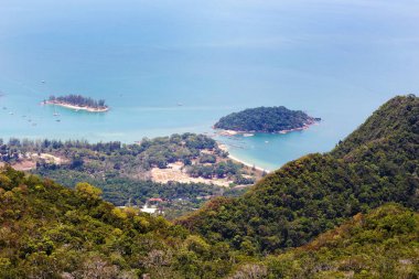 Langkawi manzara, orman ve okyanus, Malezya
