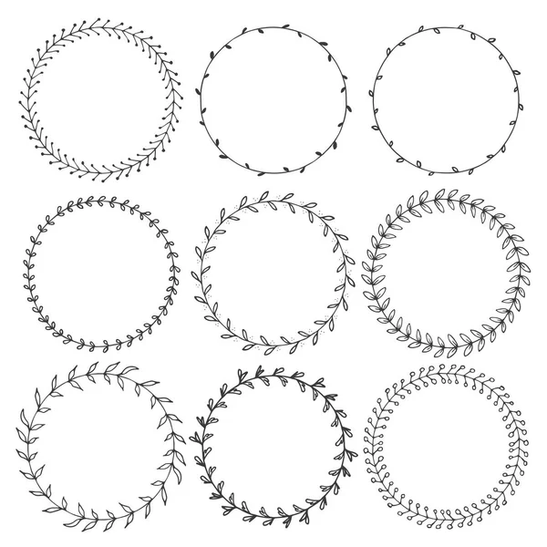 Hand drawn round frames, circle ornaments — Stock Vector