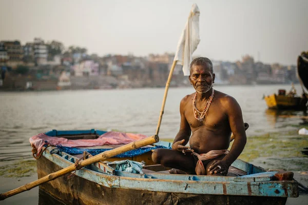 トップレスのヒンドゥー教の男性の肖像画 — ストック写真