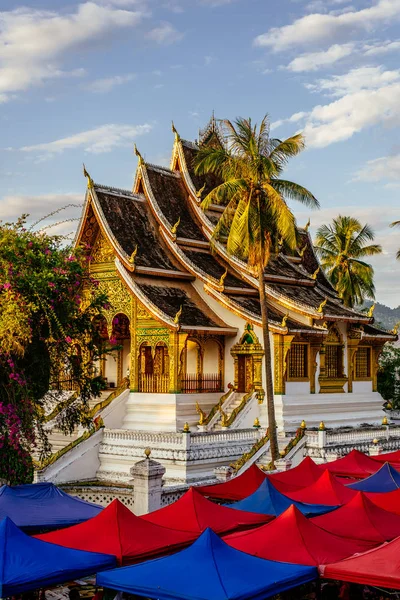 Altın Budist tapınağı