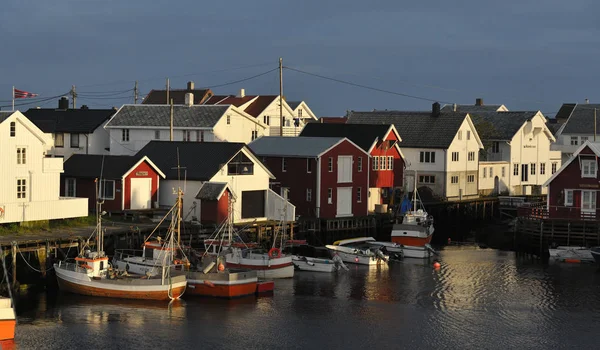 Harbour küçük tekne  