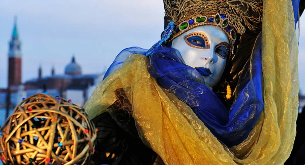 Human in venetian mask standing at carnival — Stock Photo, Image