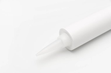 Silikon dolgu macunu beyaz arka plan