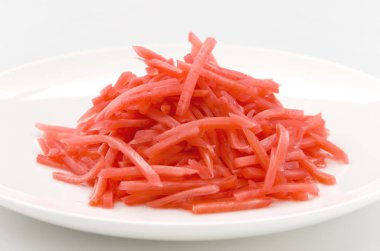 Benishoga, kızıl turşu.