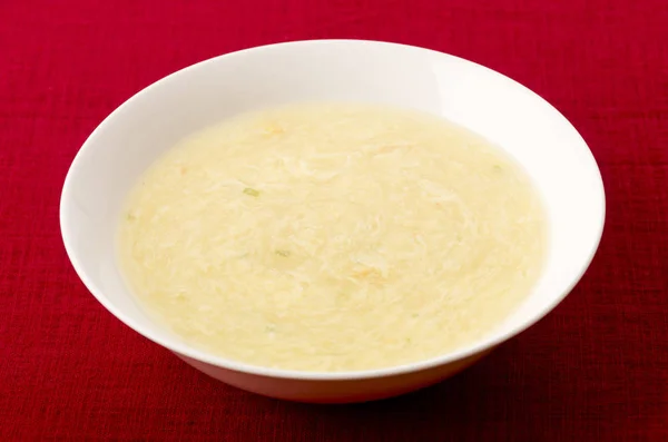 Sweet Corn Egg Drop Soup White Plate Red Cloth — 스톡 사진