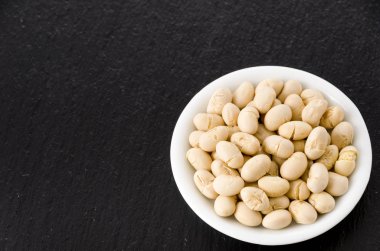 Kızarmış soya fasulyesi, Japon aperatifi.