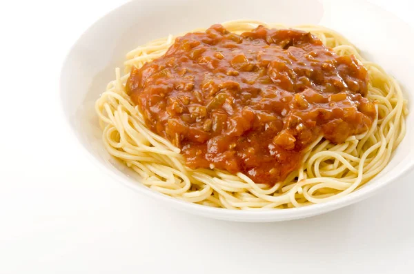 Spaghetti Con Ragù Carne Fondo Bianco — Foto Stock