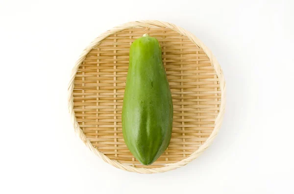 Groene Papaya Bamboe Vergiet Witte Achtergrond — Stockfoto