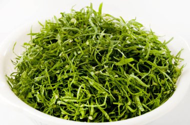 Paramparça sebzeler, Nigana, Njana, Hosobawadan (Crepidiastrumlanceolatum lanceolatum), yeşil yapraklı sebzeler