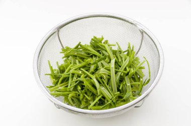 Çin Sabah Zaferi için sebzeleri doğra.