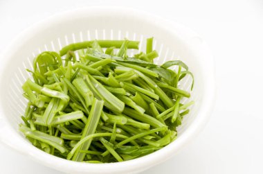 Çin Sabah Zaferi için sebzeleri doğra.