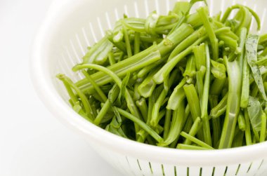 Çin Sabah Zaferi için sebzeleri doğra.