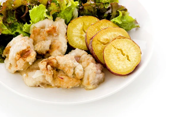 Karaage Smażony Kurczak Japońskim Stylu Gotowane Parze Japońskie Słodkie Ziemniaki — Zdjęcie stockowe